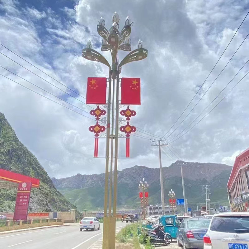 昌都抱箍太阳能路灯生产厂家